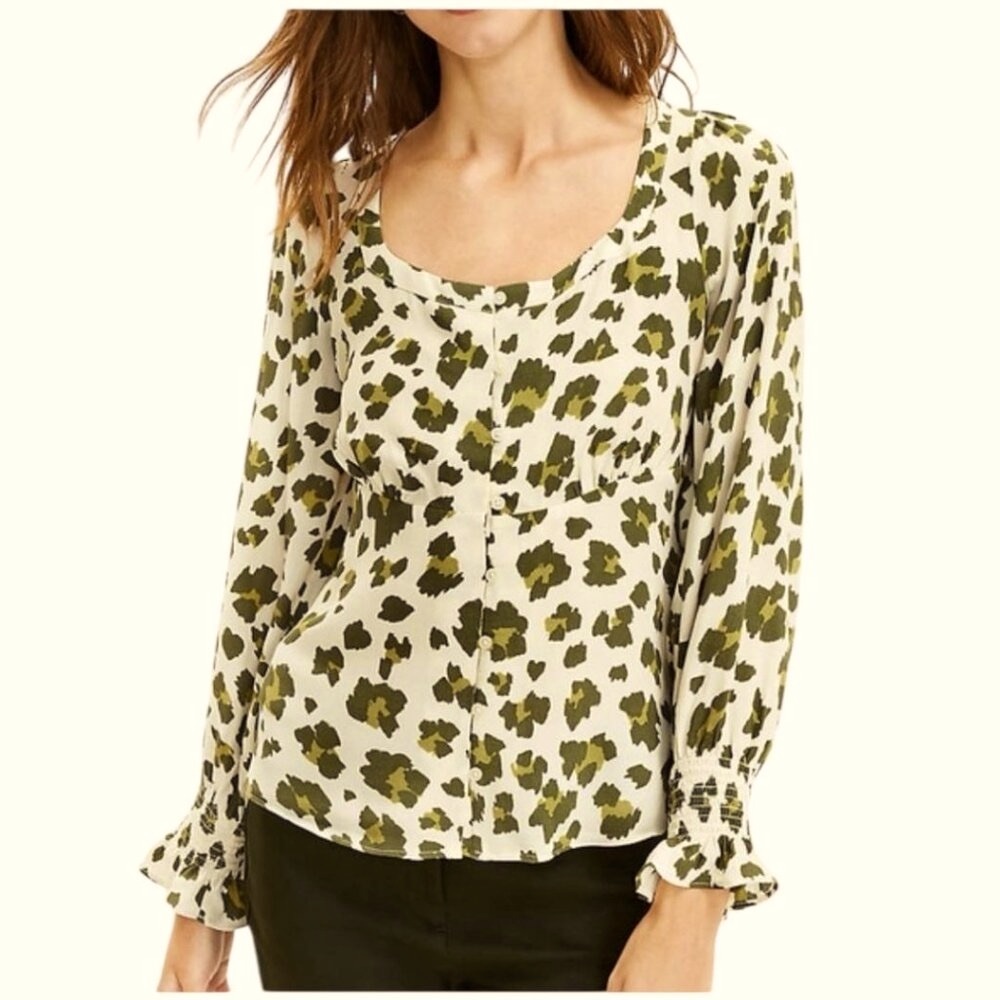 LOFT NWT Animal Print Blouse Large Green Ivory Smocked Cuff Rayon $65